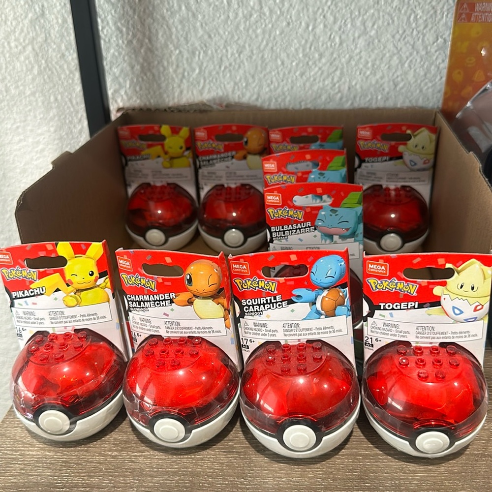 Megaconstrux pokeball bundle of 4